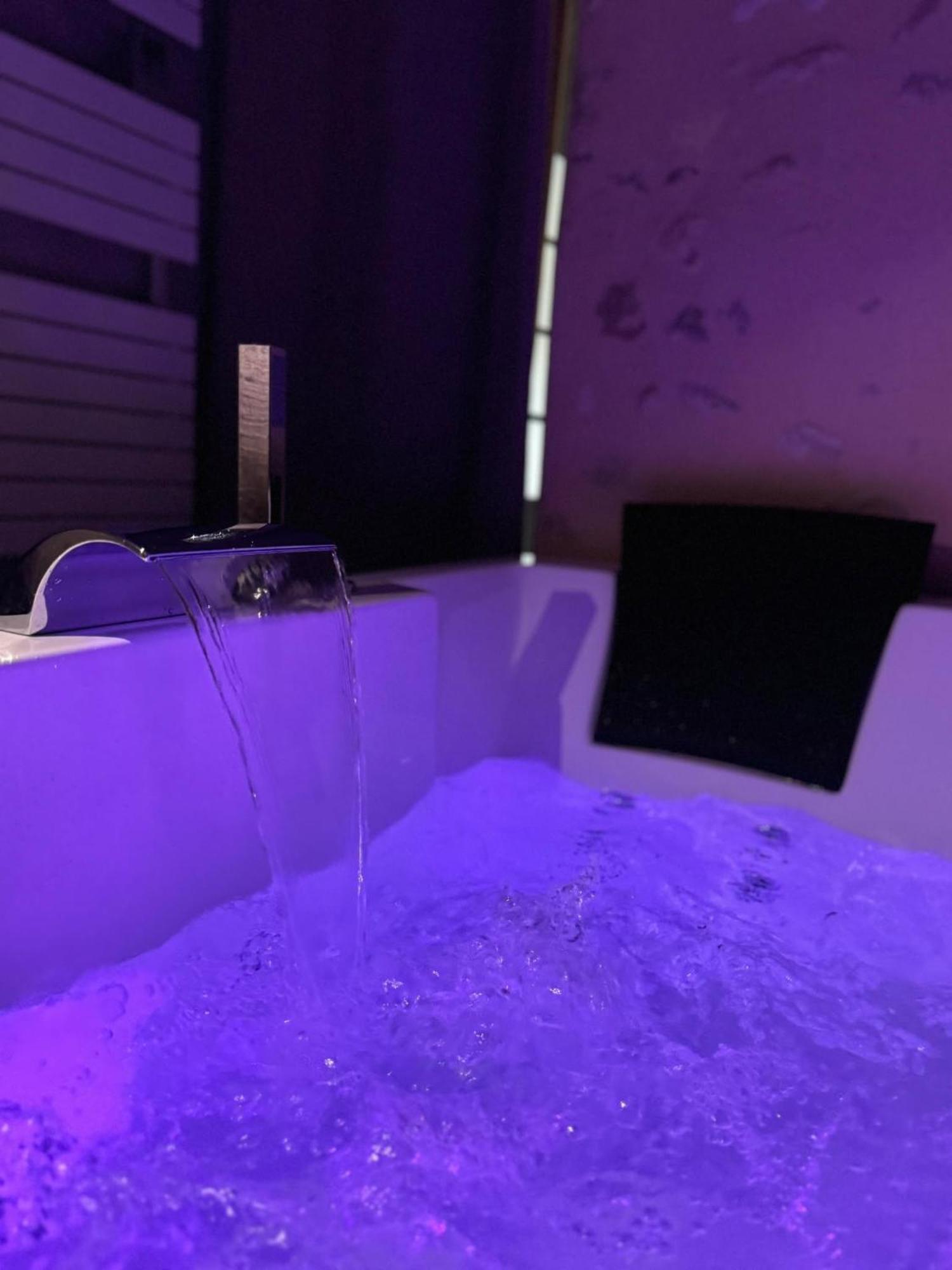 Love Queen Spa Detente ブロワ エクステリア 写真